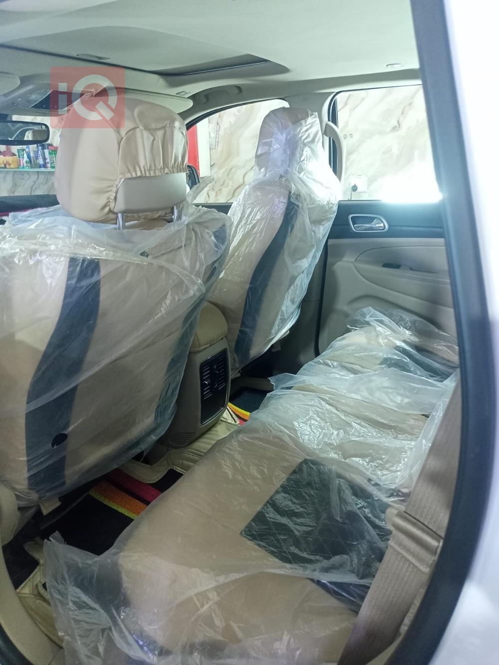 جيب جراند شيروكي